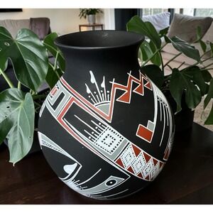Mata Ortiz Pottery Jar Olla Vase‎ Aide Gonzalez Red Black Paquime Clay Mexican